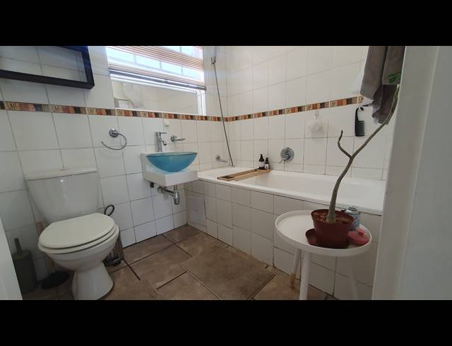 2 BEDROOM SECTIONAL TITLE FOR SALE IN VERWOERDPARK